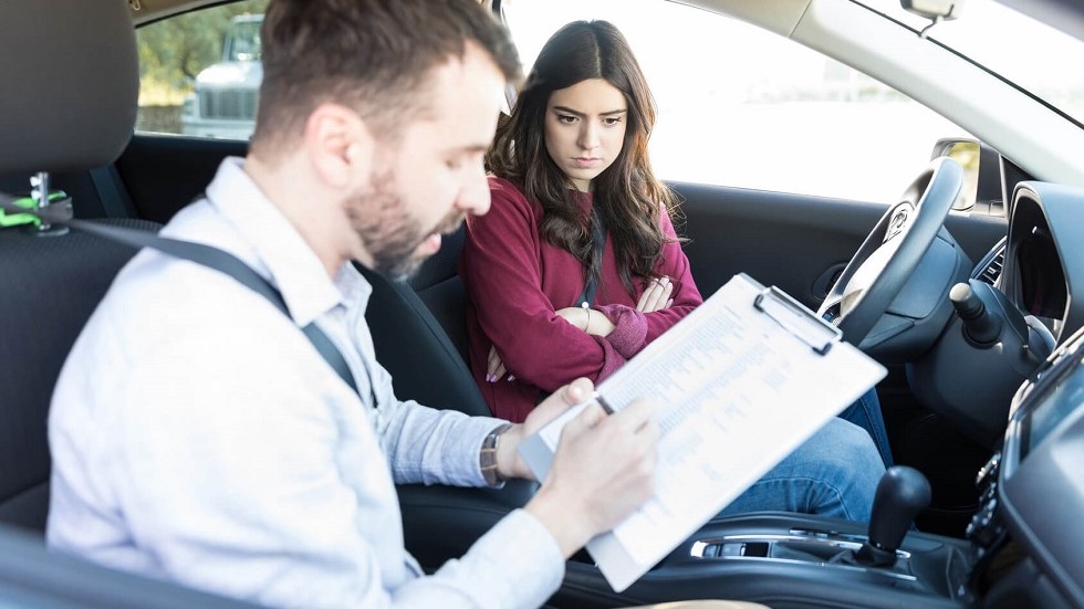 GUIDE – Échange de Permis Étranger en Suisse : Tout Ce Que Vous Devez Savoir